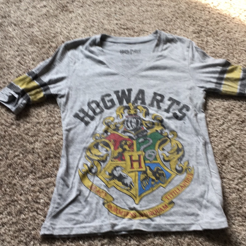 Hogwarts football style T-shirt Harry Potter
